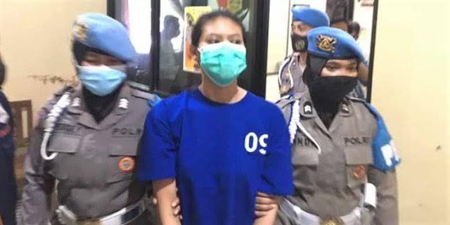 Terungkap, Berbeda Dengan Klaim Polisi, Nani Sate Sianida Menyerahkan Diri Bukan Ditangkap Aparat